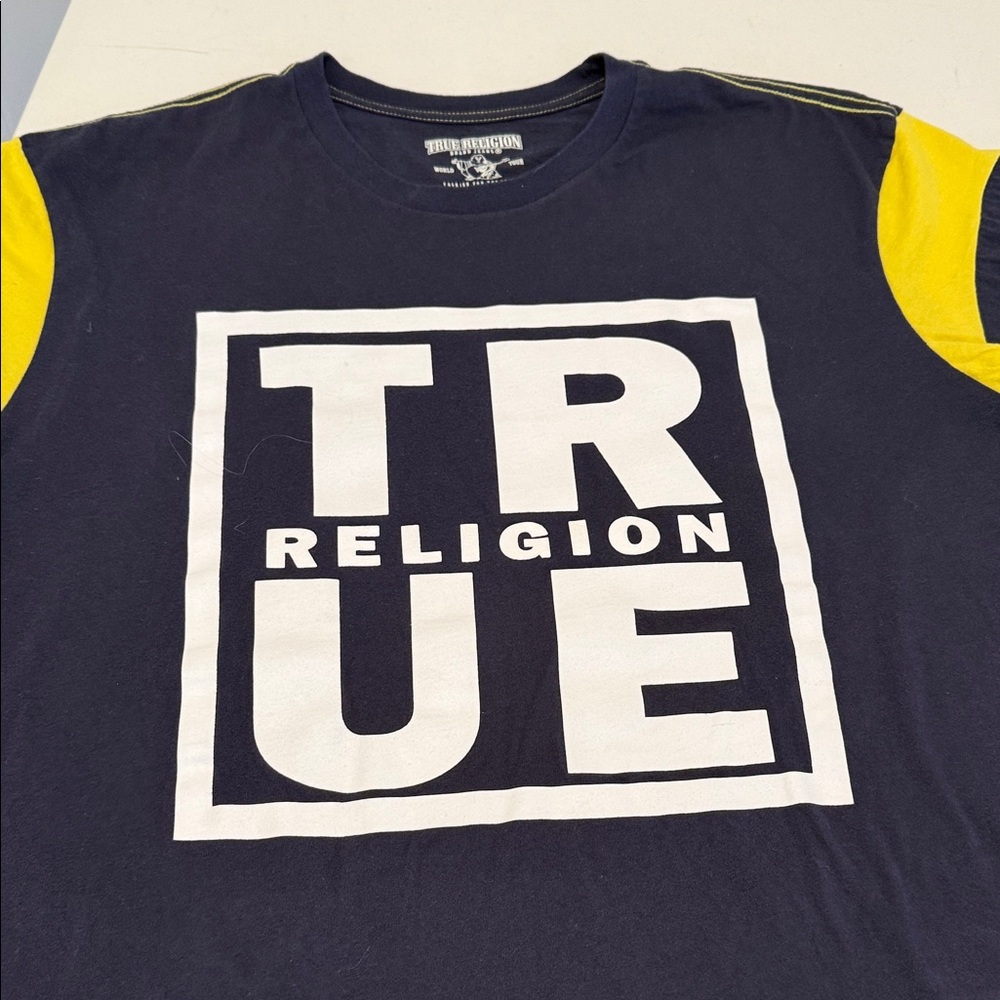 Y2K Men XXL True Religion Nostalgic Navy Retro Bold Fall Football Autumn Tee - Picture 3 of 16